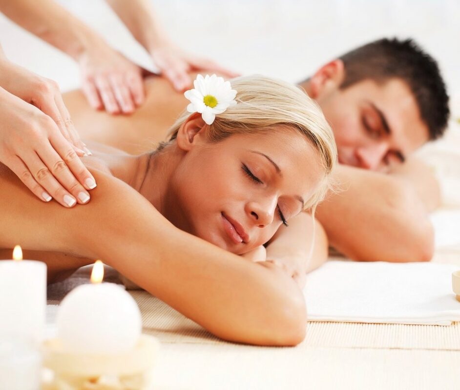 Relax With a Couple’s Massage