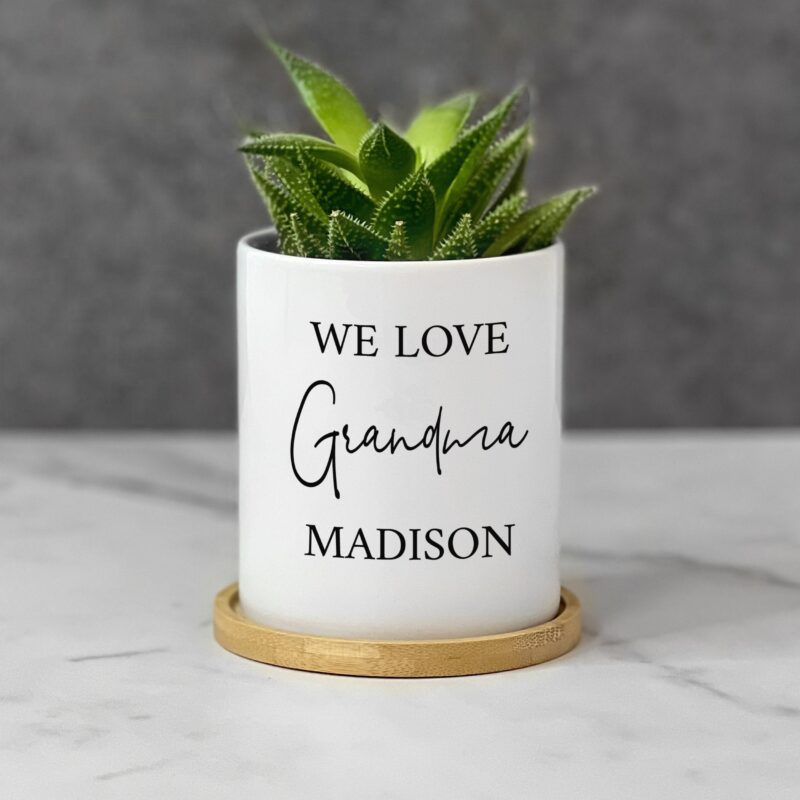 Personalized Grandma’s Flower Pot