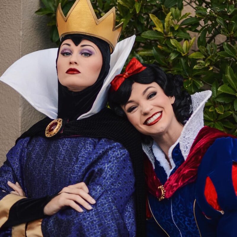 The Evil Queen & Snow White